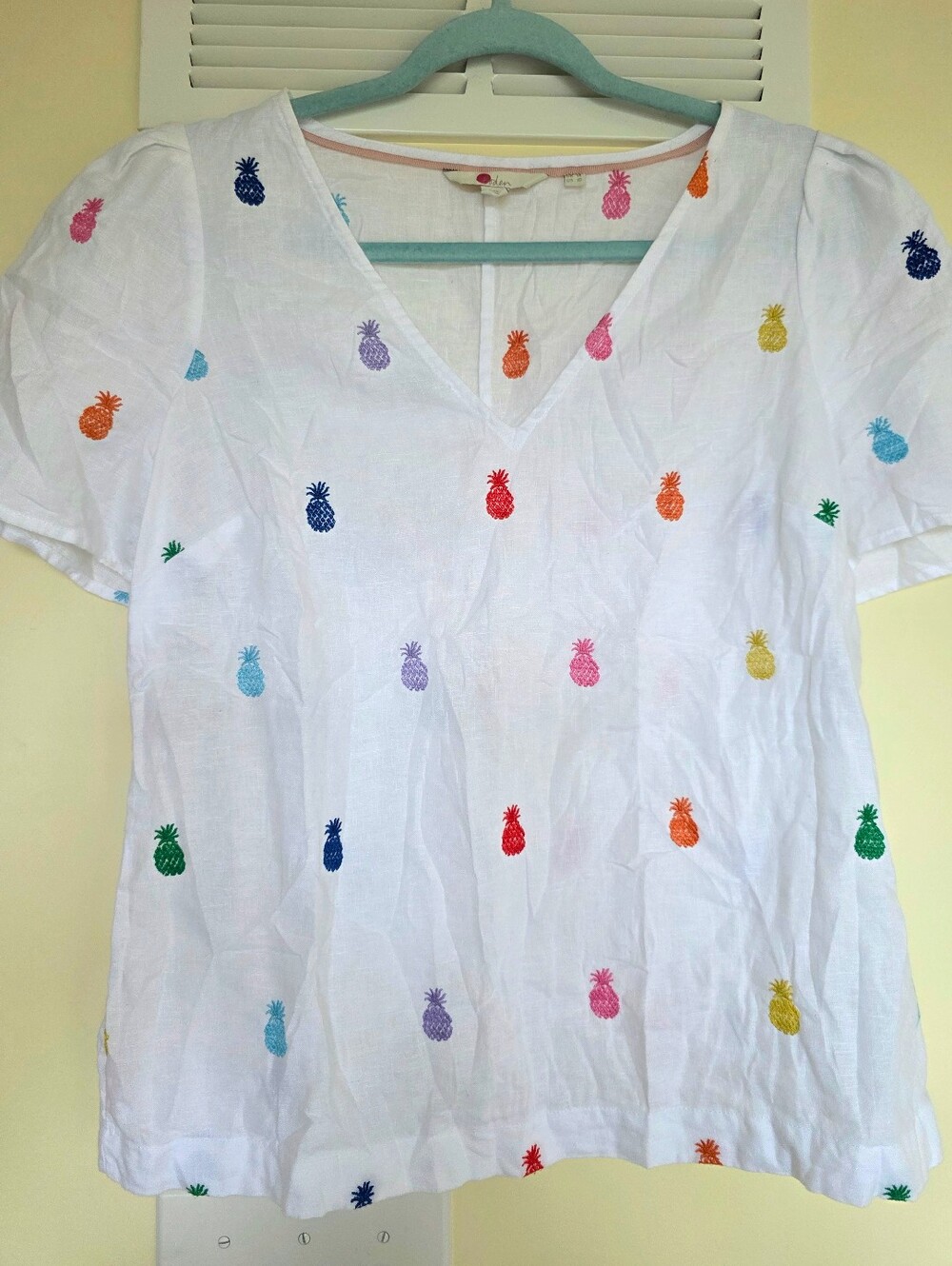 Boden 100% Linen Embroidered Pineapple Colorful Vneck Womens Top Blouse Large 10